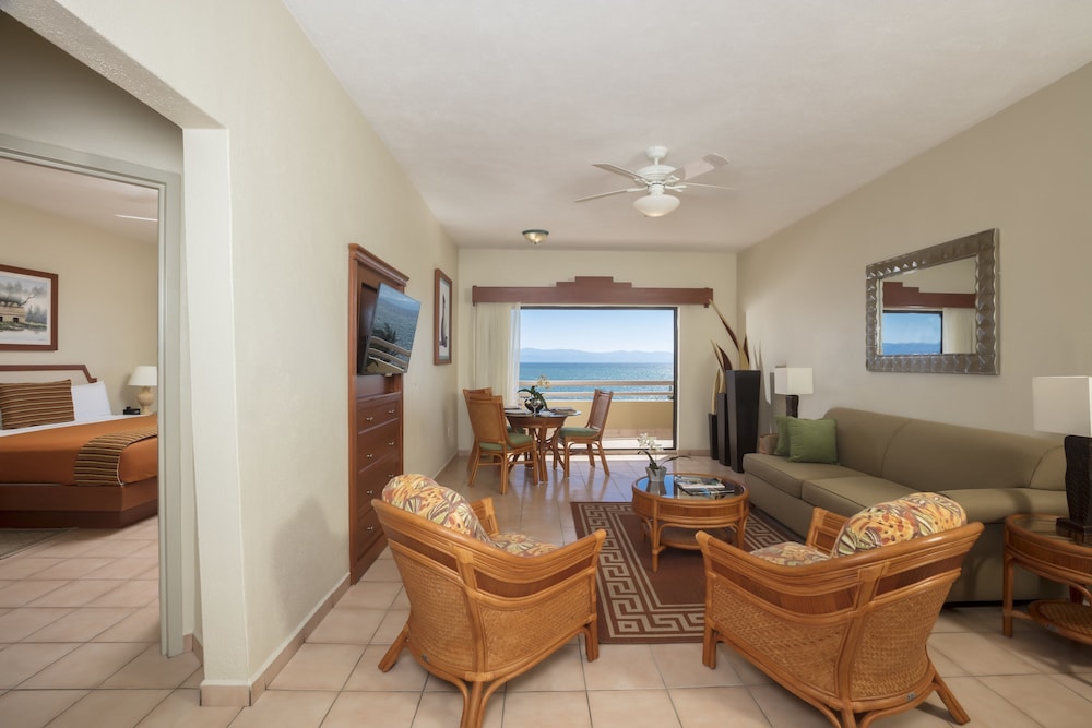 Paradise Village Beach Resort & Spa 48/69