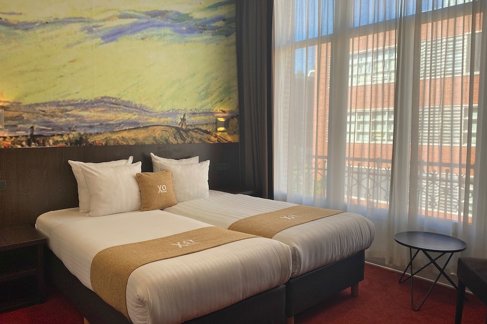 Hotel Van Gogh 23/54