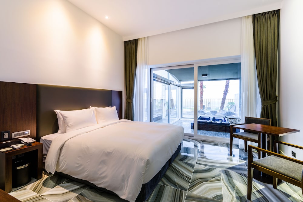 Augila Hotel Jeju Oceano Suites 17/61