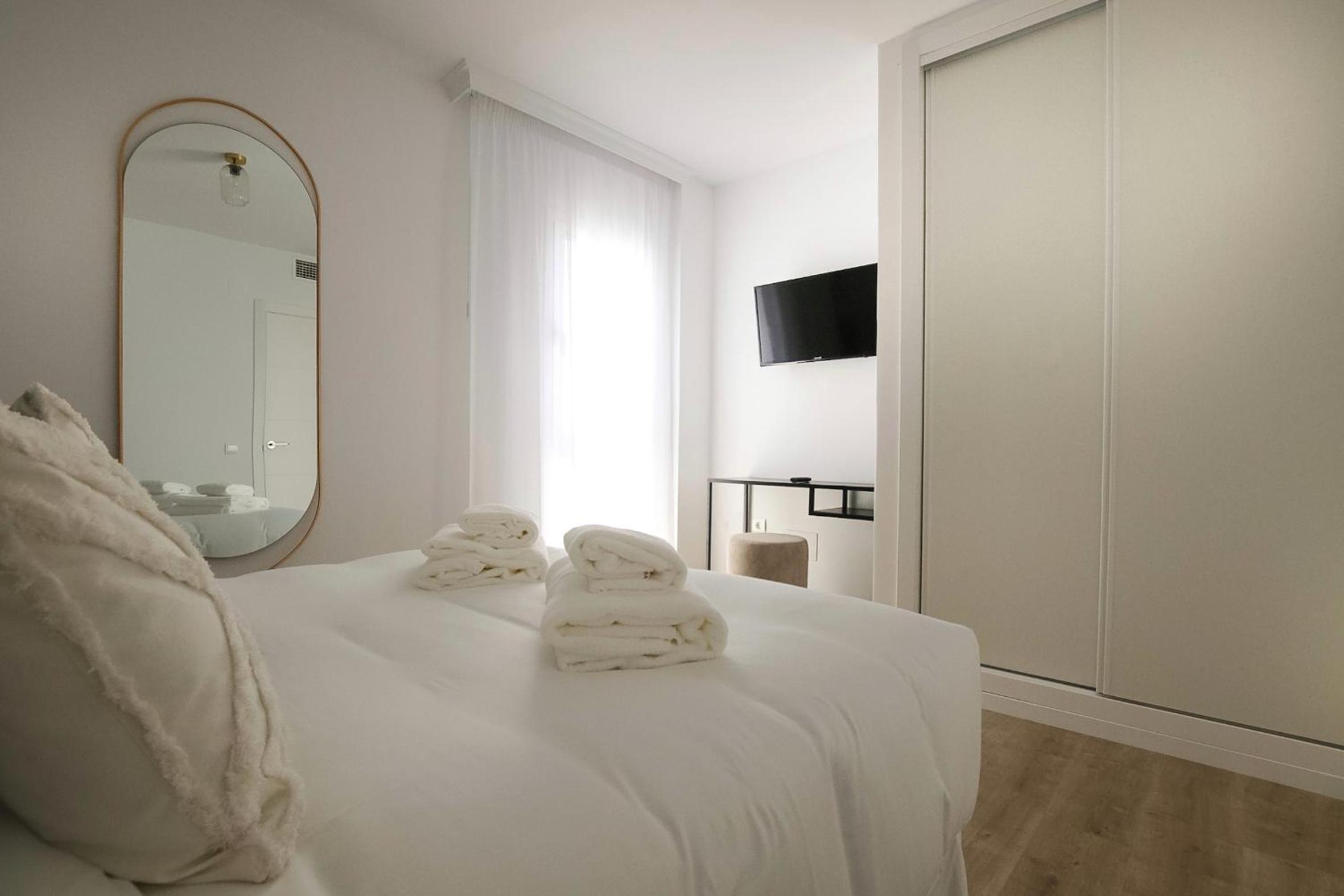 1 Bedroom, Master, Classic, Suite