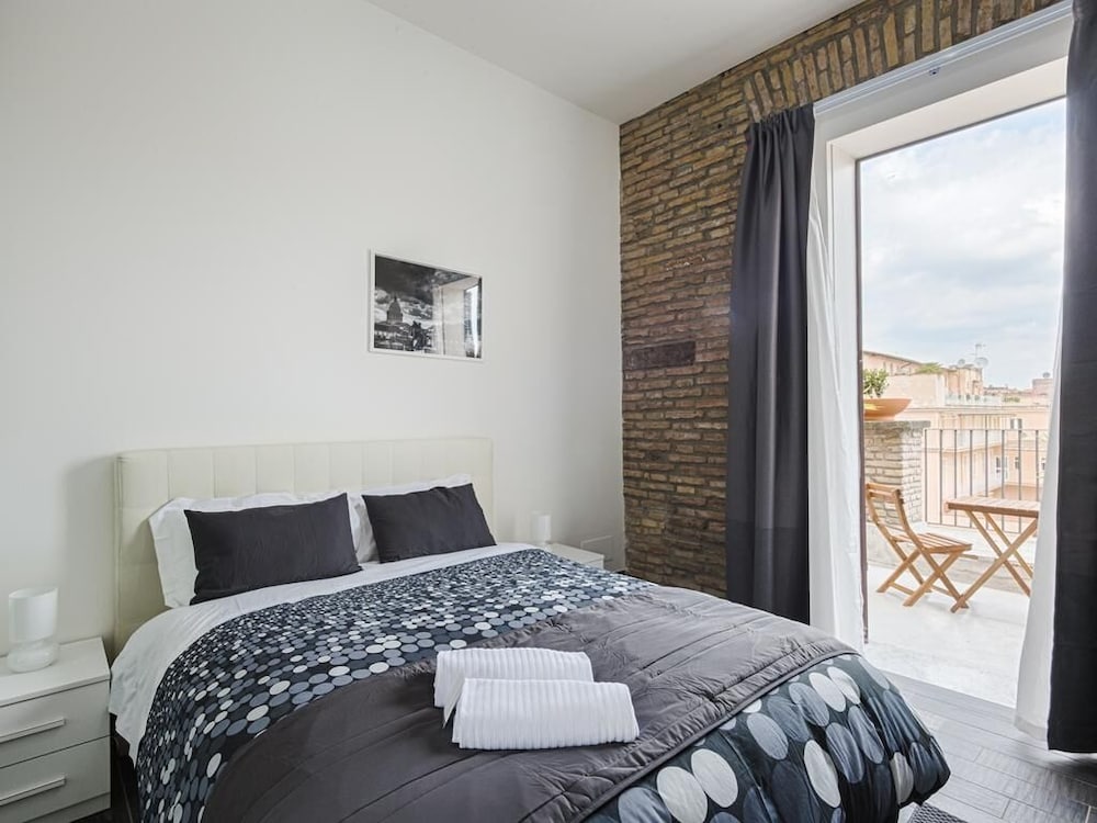 Arch Rome Suites 29/75