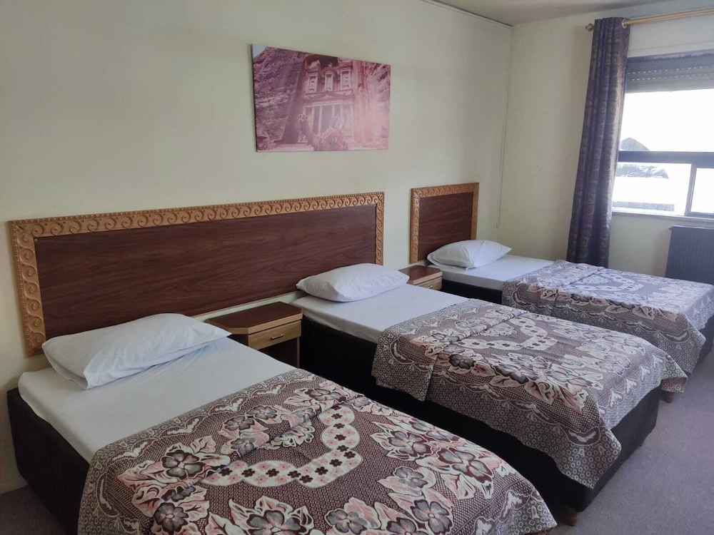 Asia Hotel 20/50