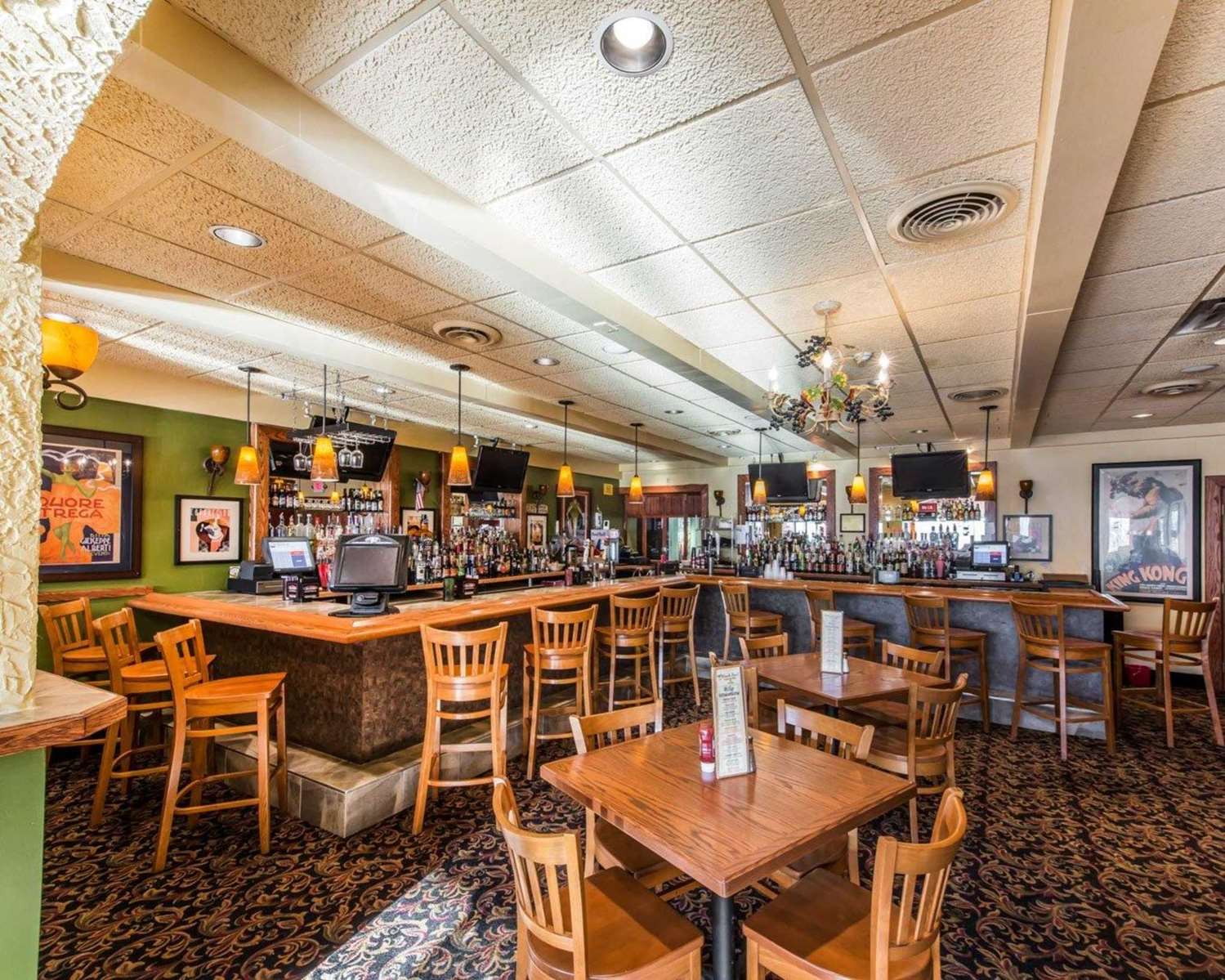 Quality Inn & Suites Erie near Casino 21/32