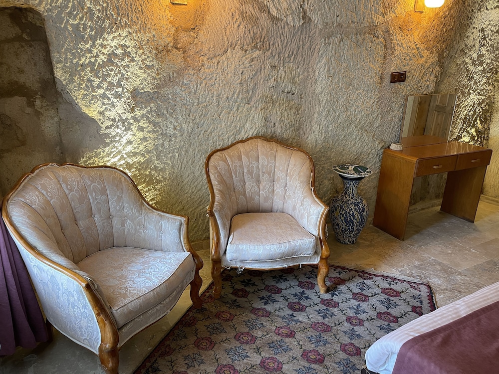 Dede Hostel Pansiyon 12/25