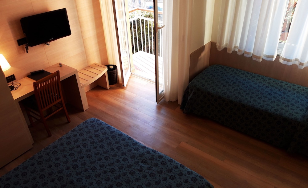 Hotel Esperia 35/71