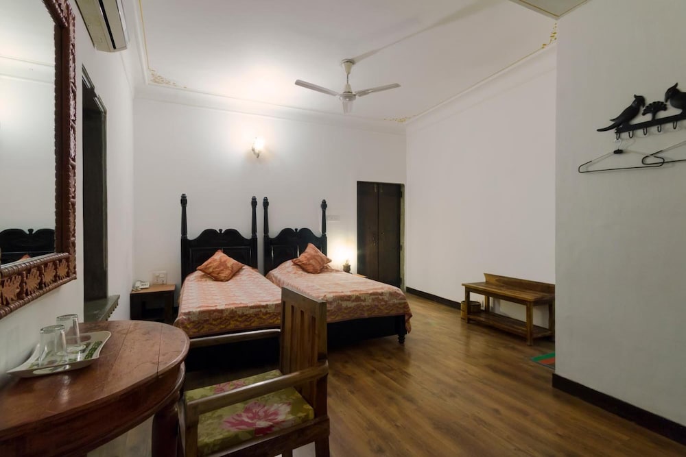 Hotel Udaigarh 25/57