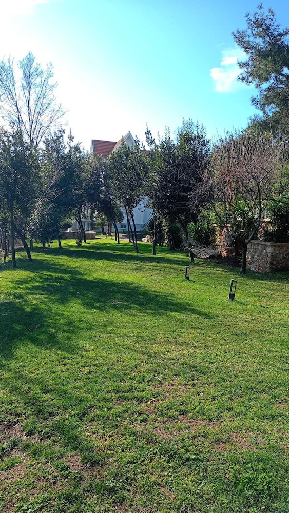 Triada Hotel Buyukada 43/60