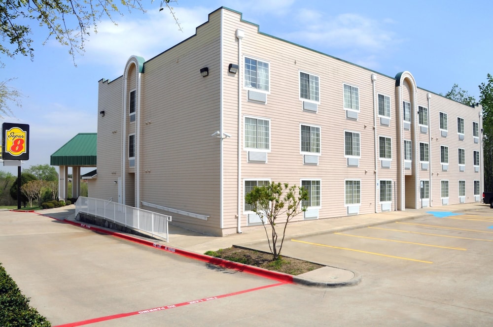 Super 8 By Wyndham Garland/Rowlett/East Dallas Area 1/31