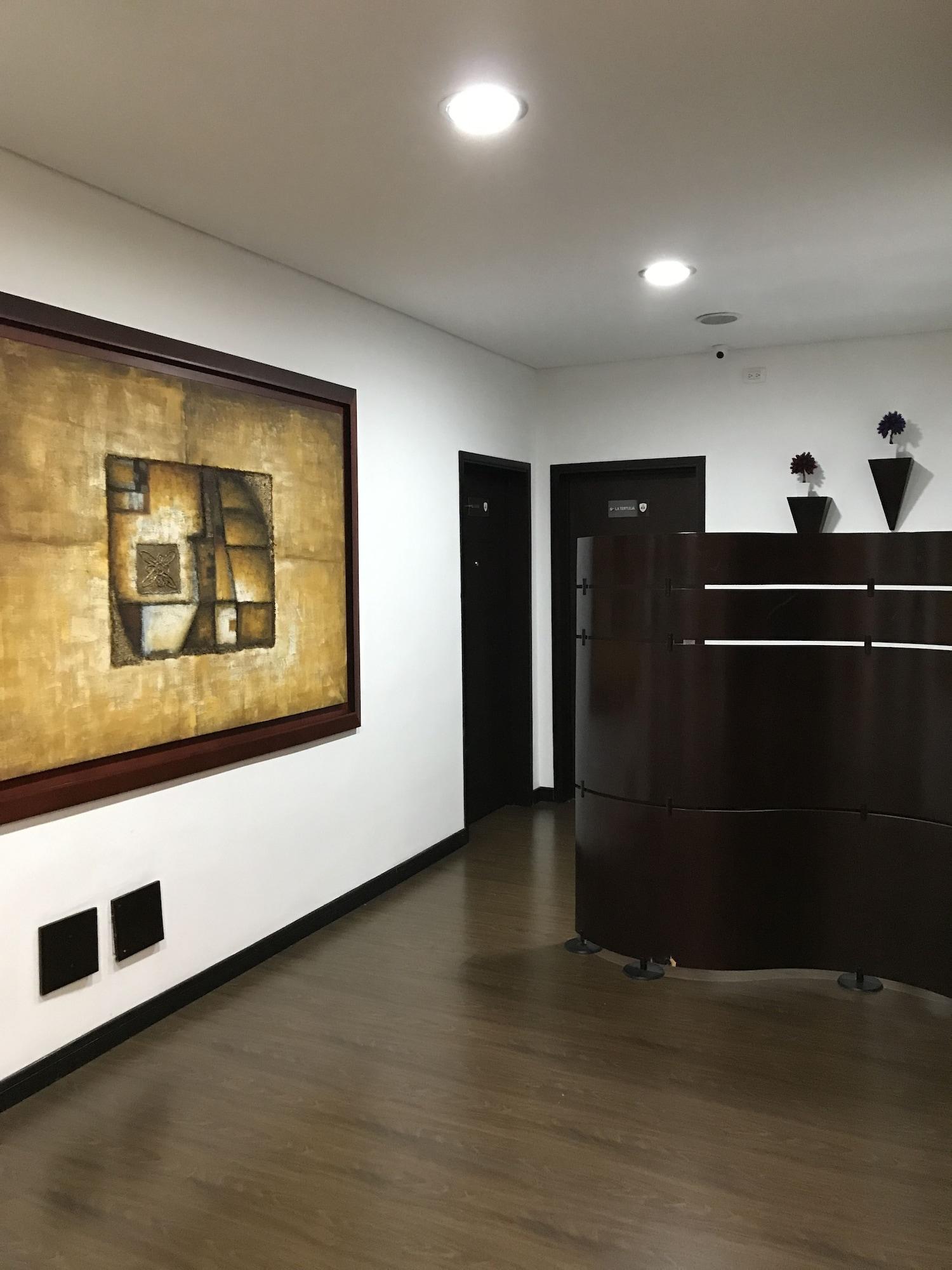 Hotel Boutique Casa Farallones 4/23