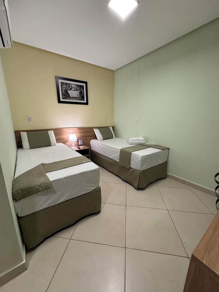 Domus Hotel Trindade 14/50