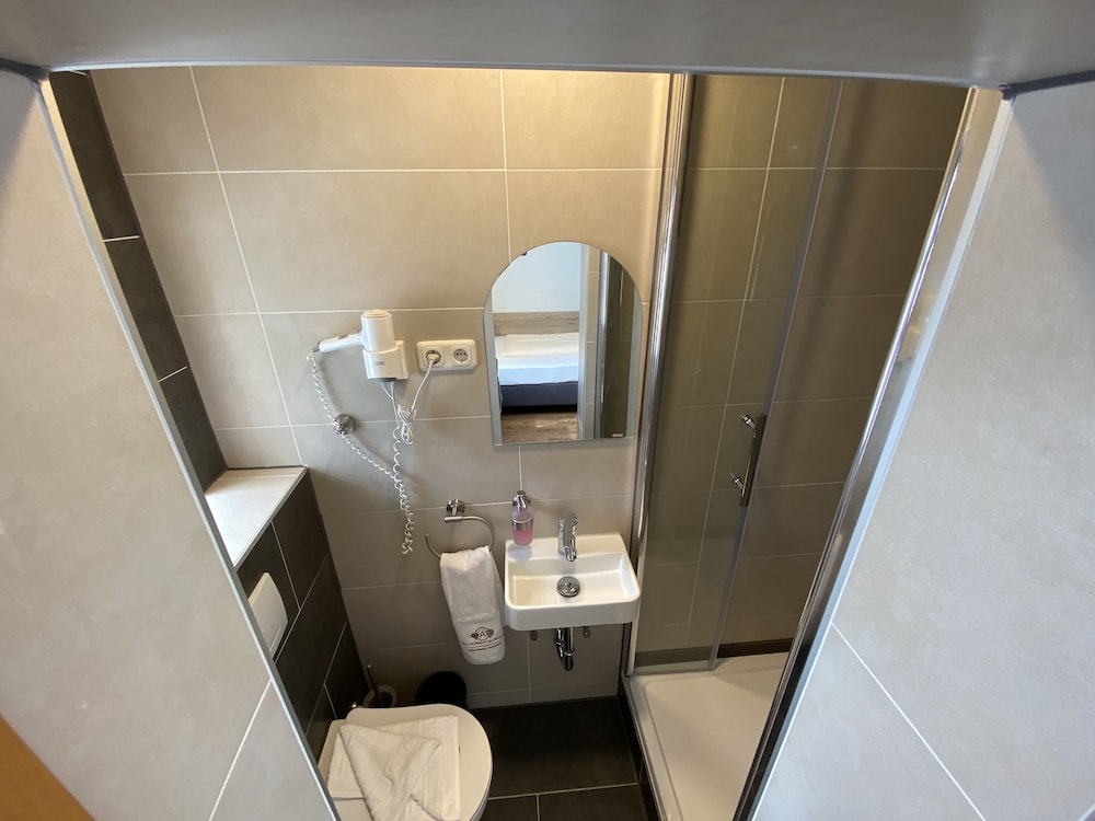 Hotel Goldene Traube 49/50