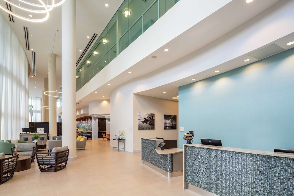 Doubletree By Hilton Miami Doral 12/44