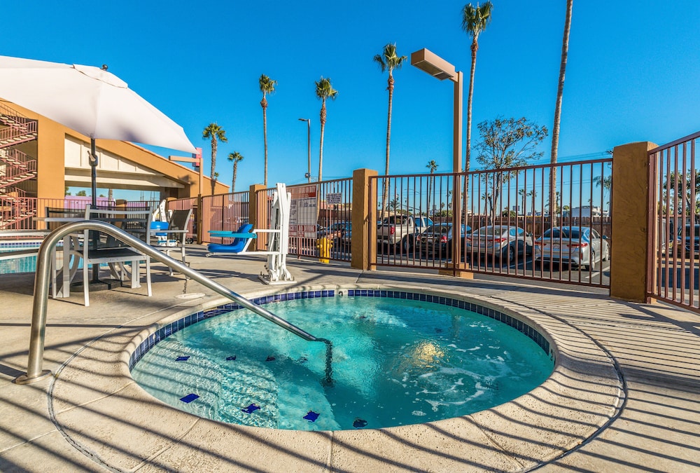 Days Inn by Wyndham Chula Vista/San Diego in CHULA VISTA - CA