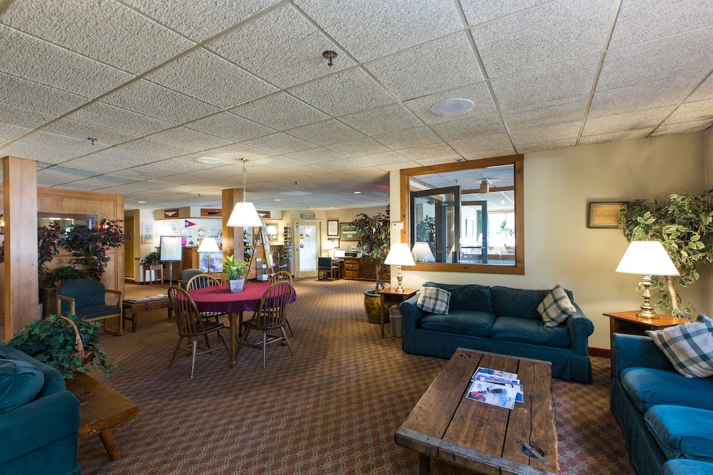 Commodores Inn 30/50
