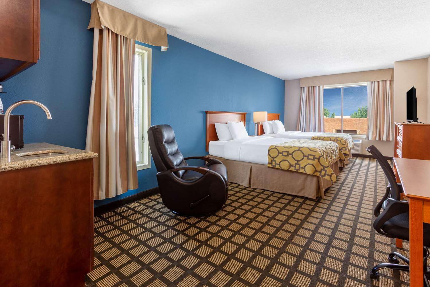 Baymont by Wyndham Rochester Mayo Clinic Area 10/18