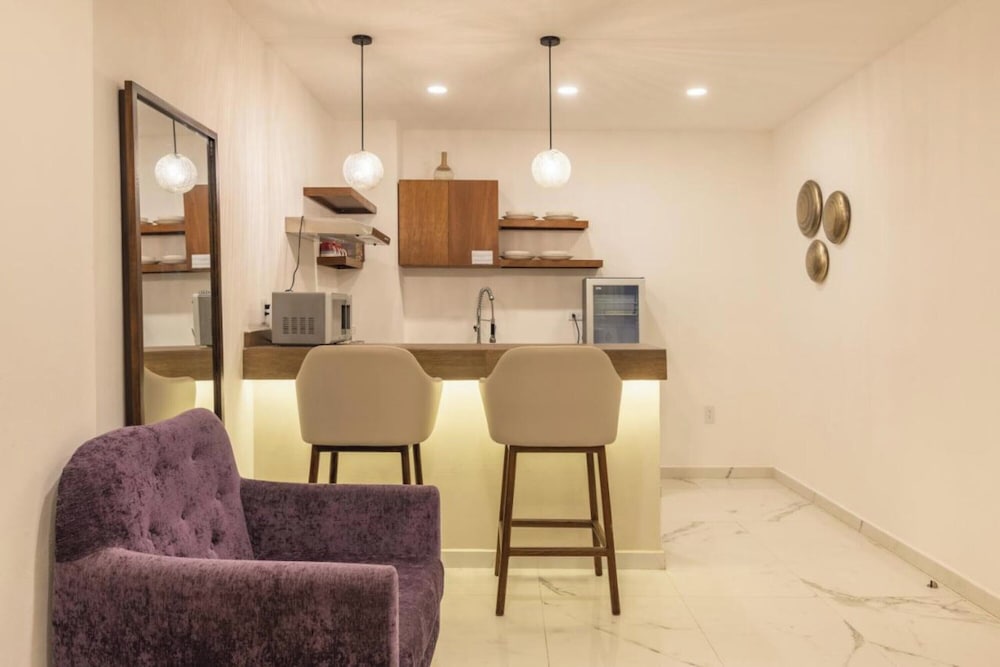 Marvic Hotel 20/36