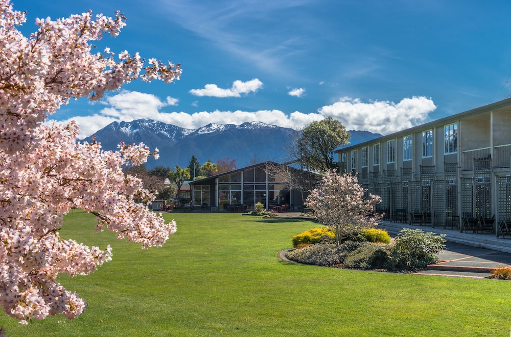 Distinction Te Anau Hotel and Villas 61/68