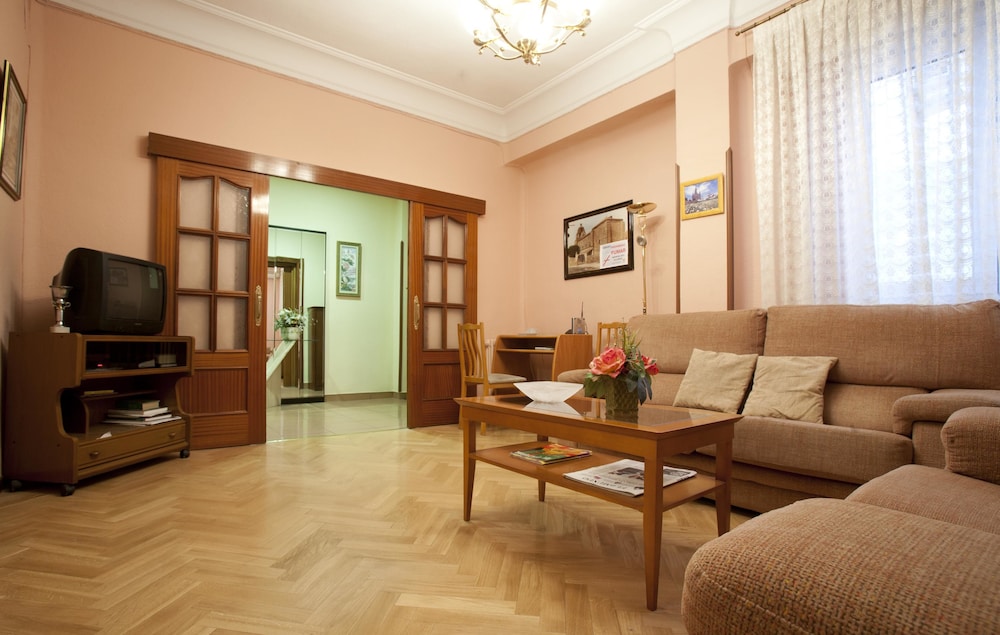 Hostal Maria Luisa 29/36