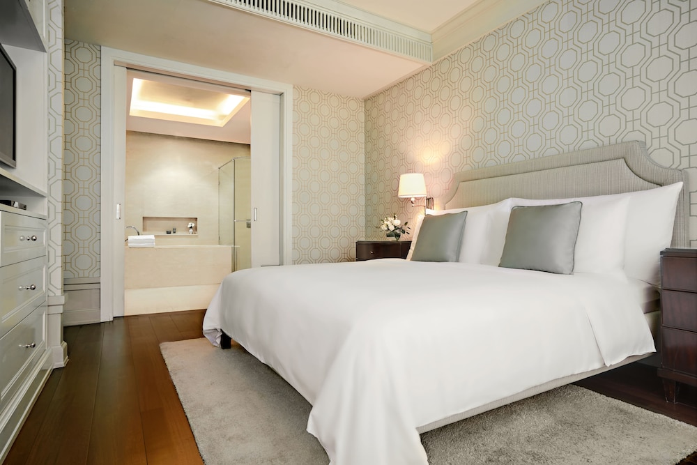 Oriental Residence Bangkok photo4