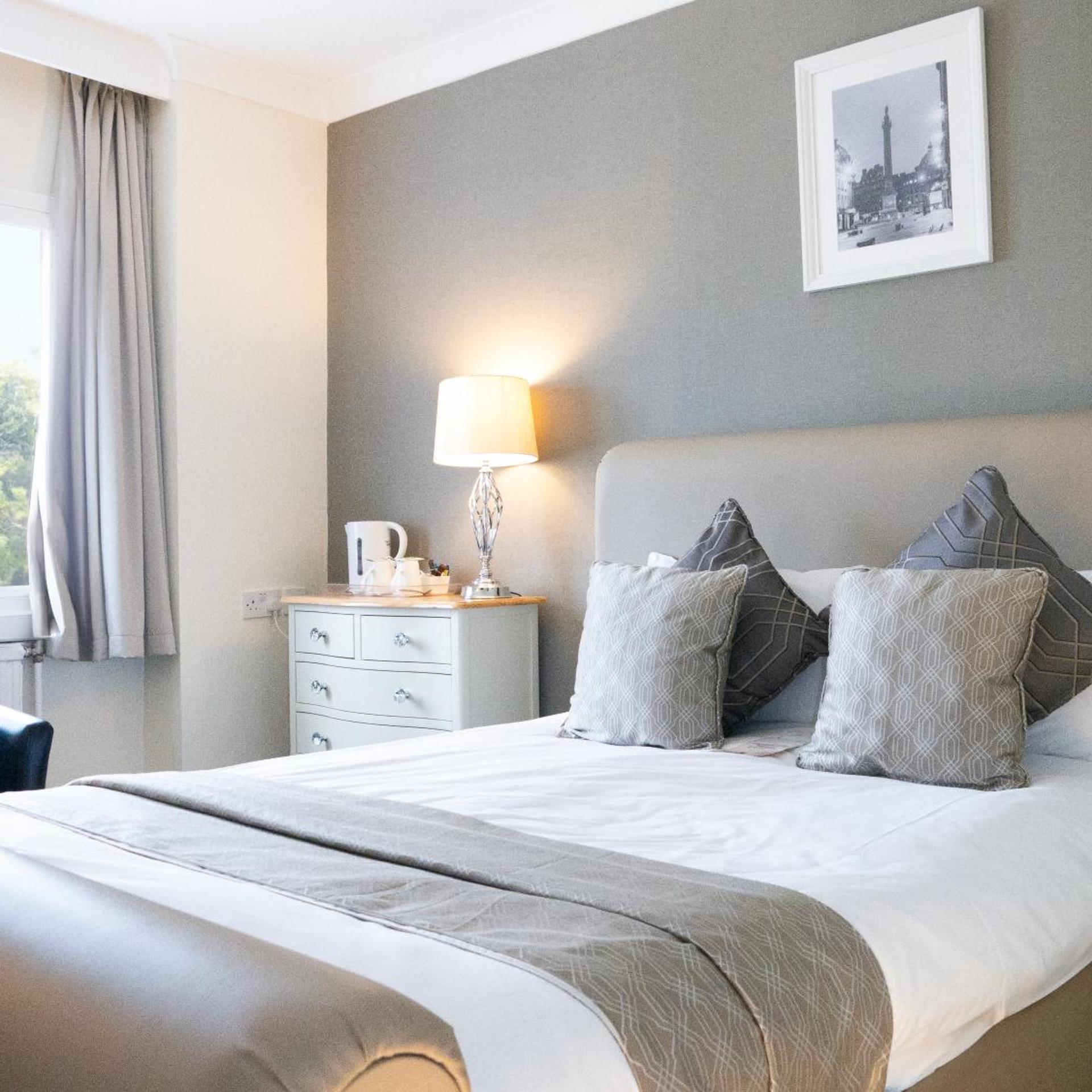 Deluxe, Double Bed