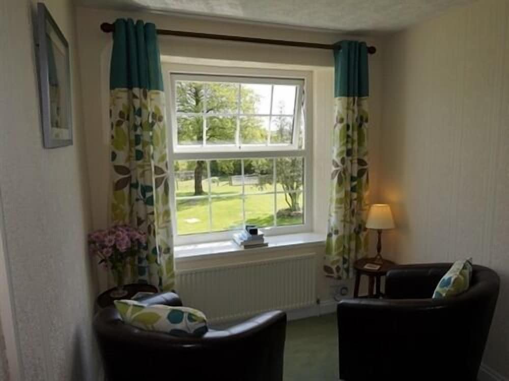 Leworthy Farmhouse 31/49