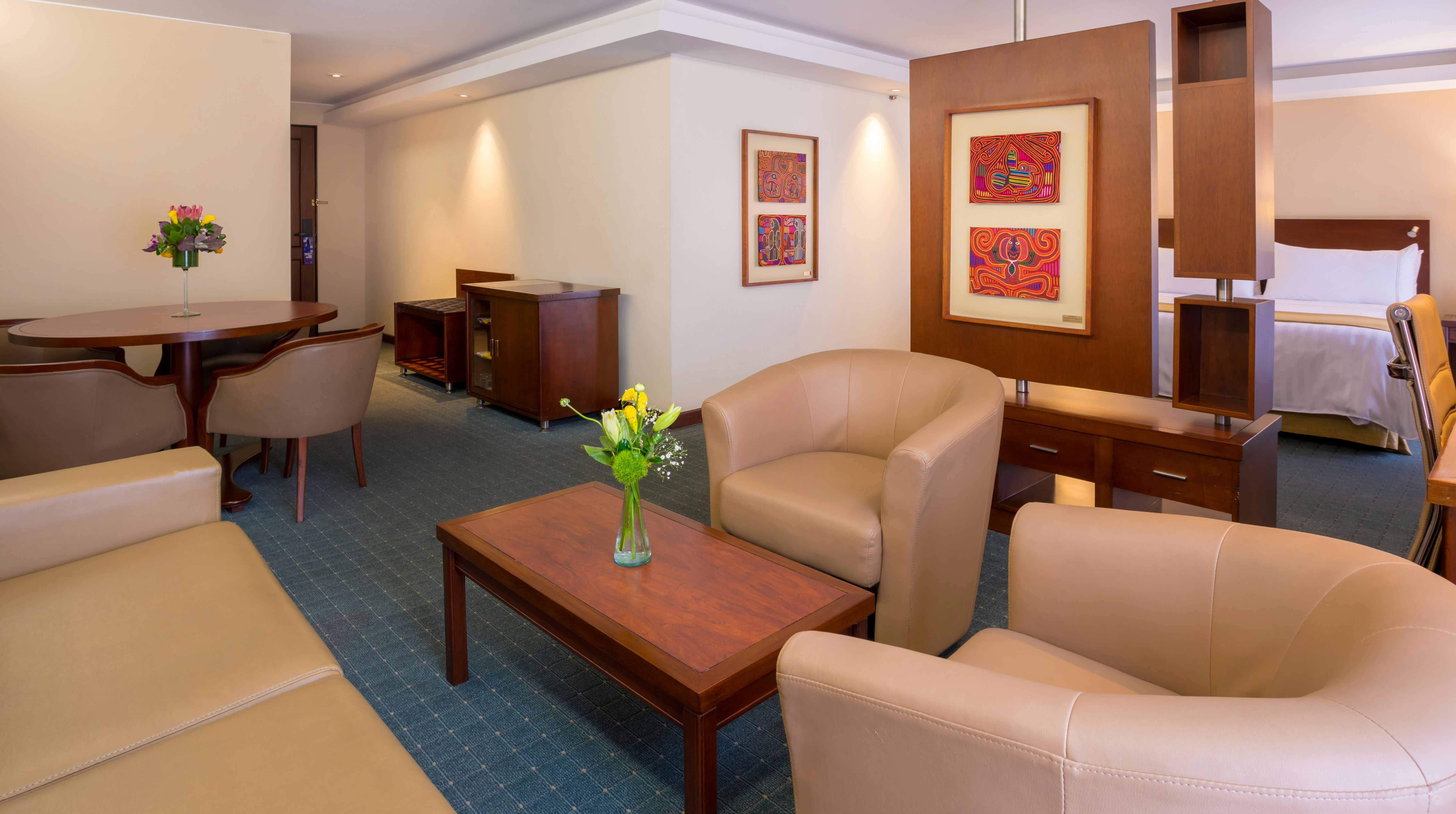 Ghl Capital Hotel 30/42