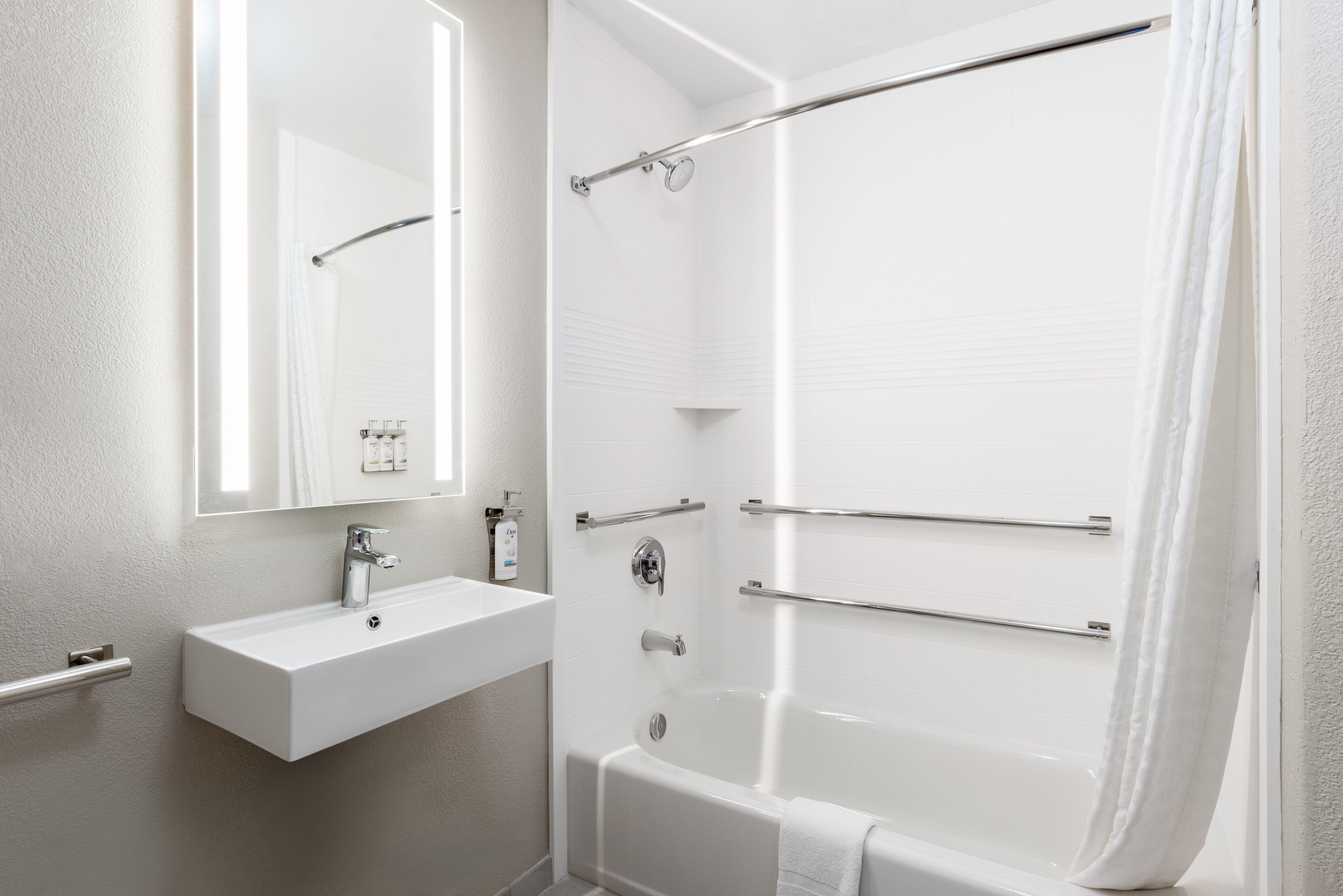 1 Bedroom, Suite, Accessible