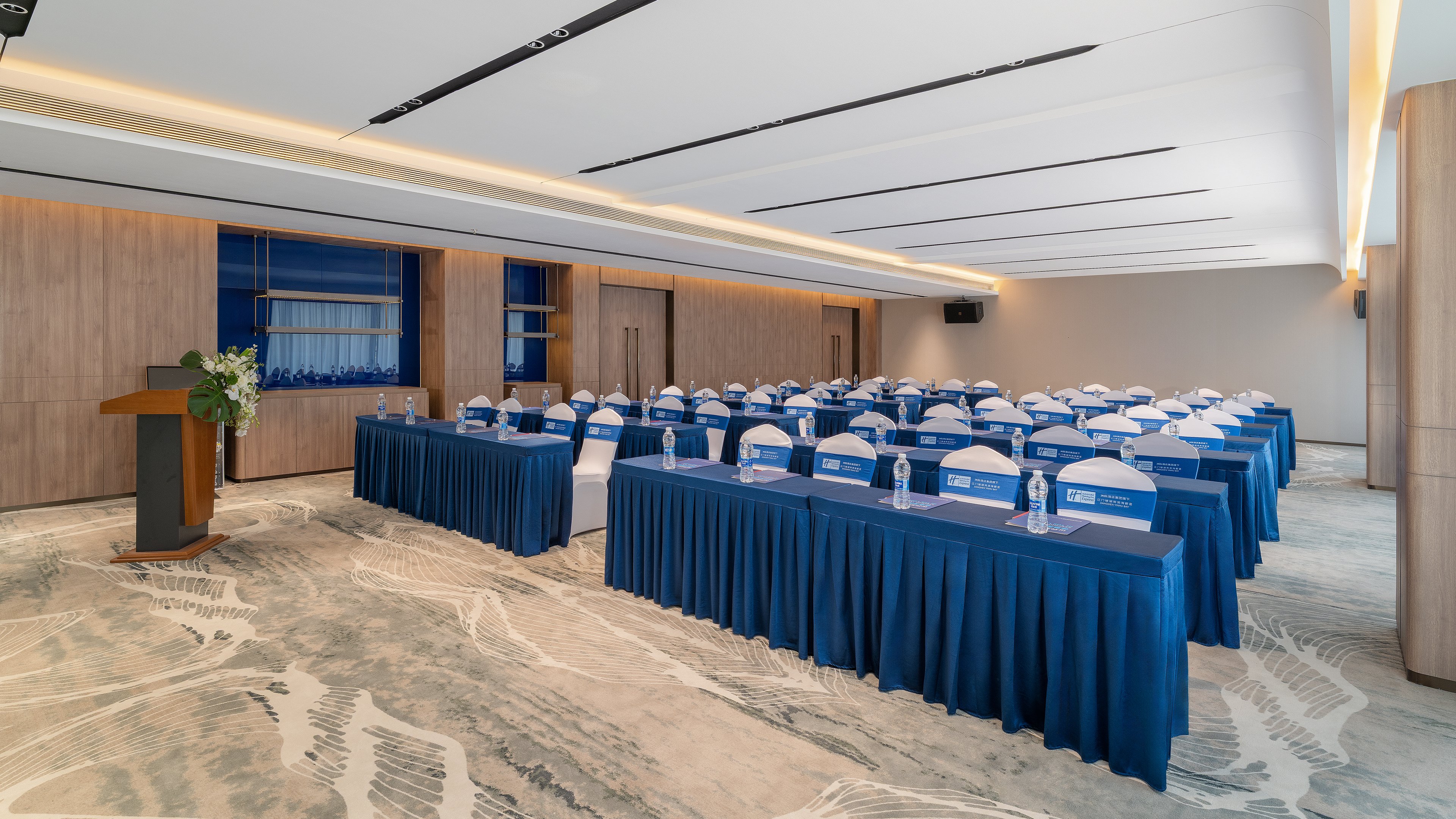 Holiday Inn Express JIANGMEN YINHU BAY 31/50