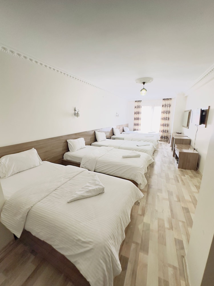 Toprak Hotel 14/22