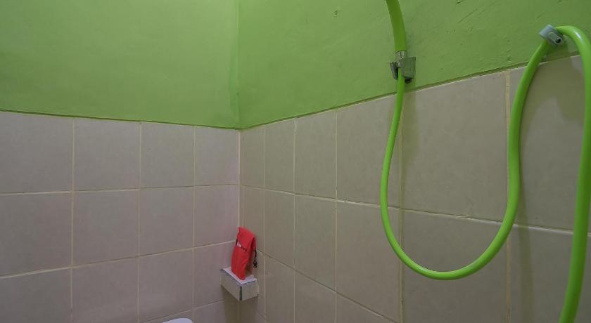 RedDoorz near Kampus UMP Purwokerto 31/44