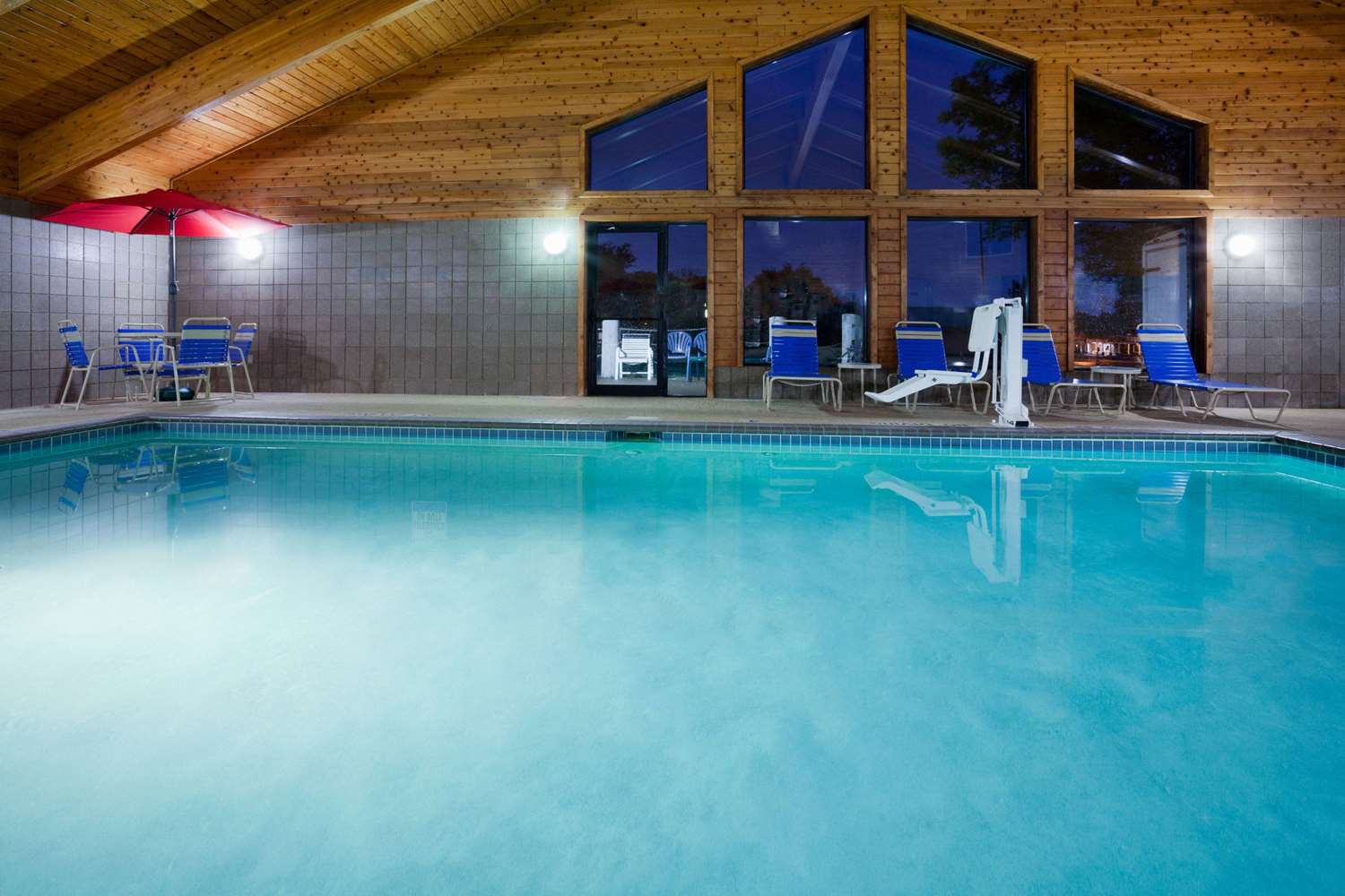 Americinn By Wyndham Red Wing 7/15