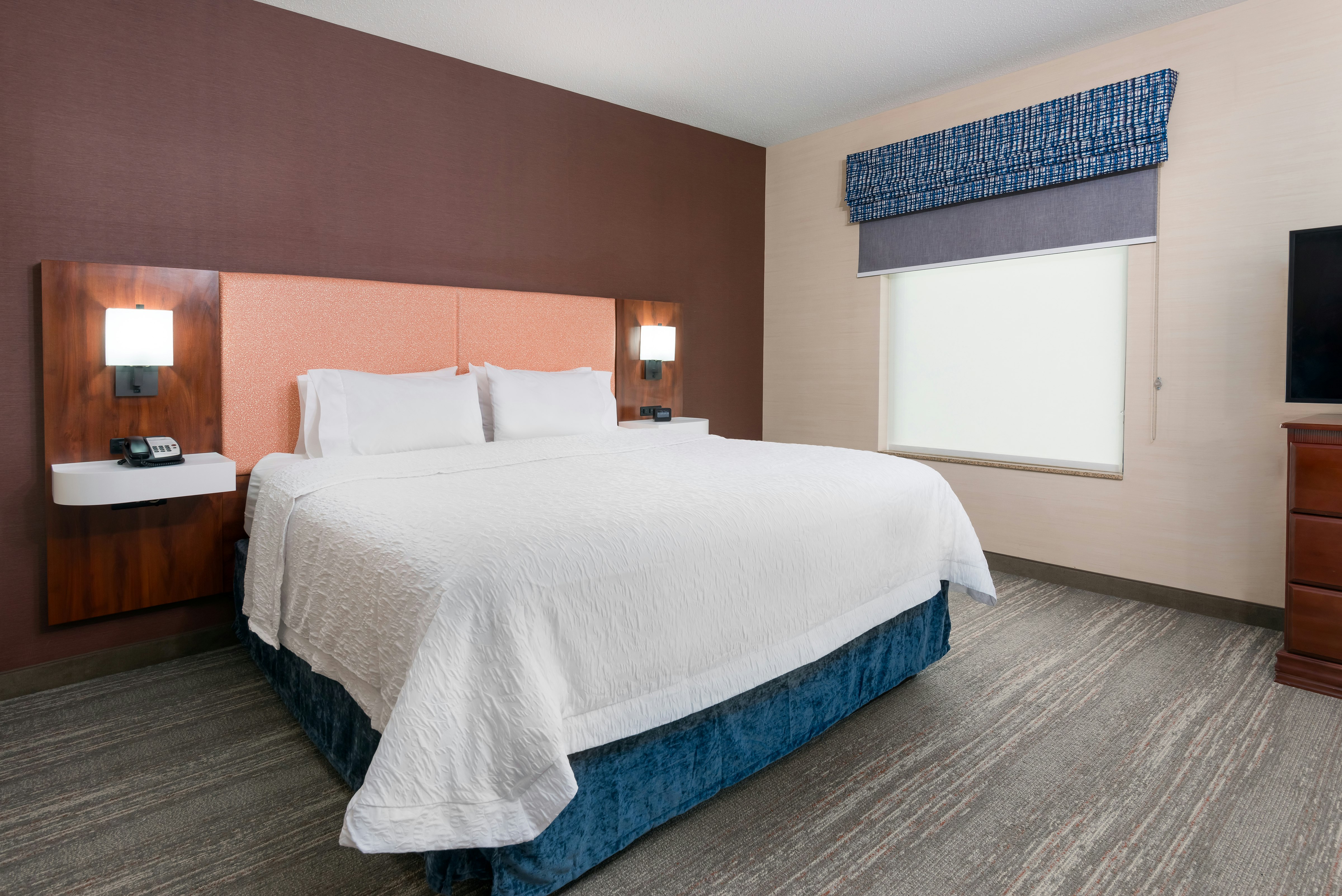 استوديو بسرير كينج مع أريكة، Hampton Inn Springfield South Enfield 2/3
