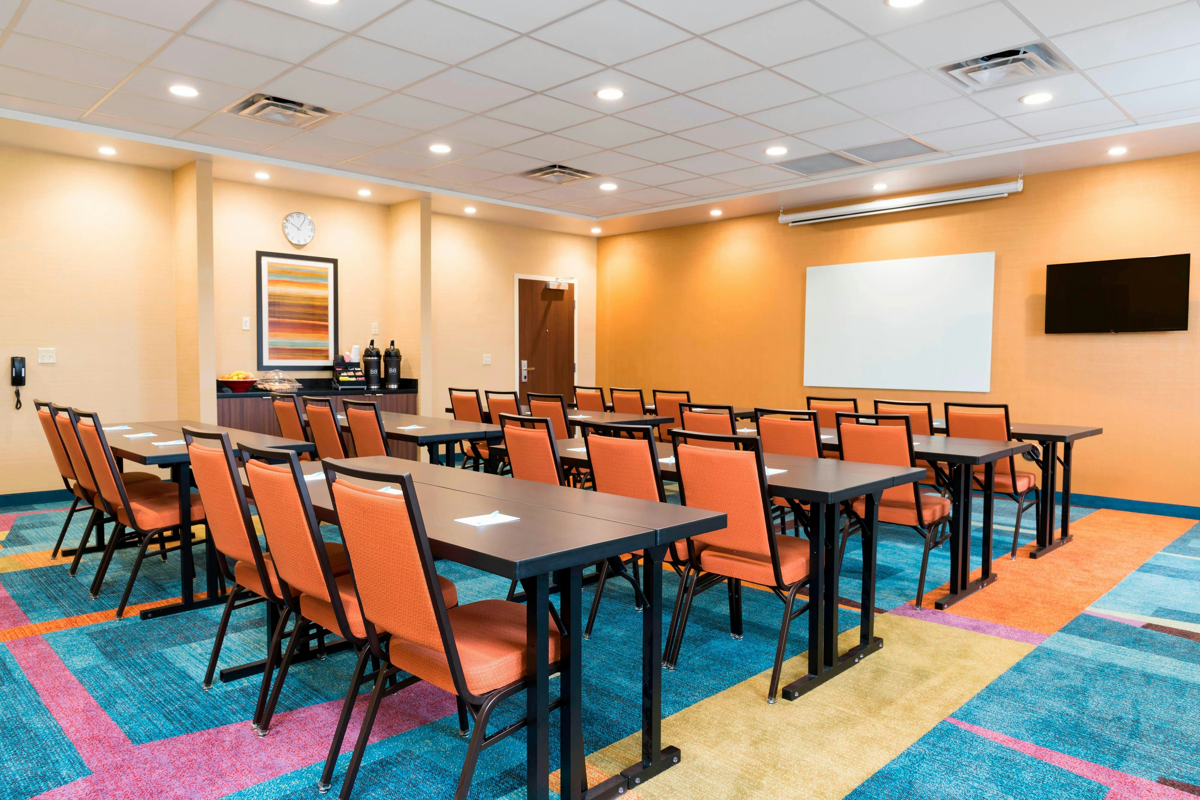 Fairfield Inn Suites Medina 14/15
