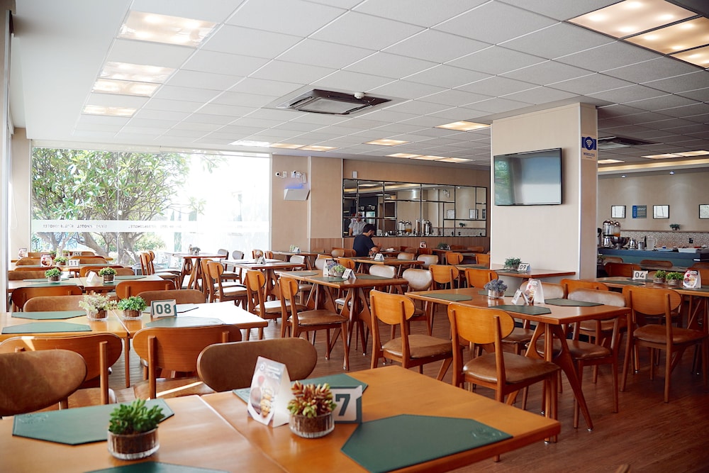 Hotel 10 Aparecida de Goiania 32/54