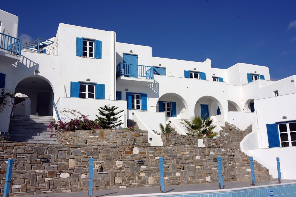 Arkas Inn 4/45