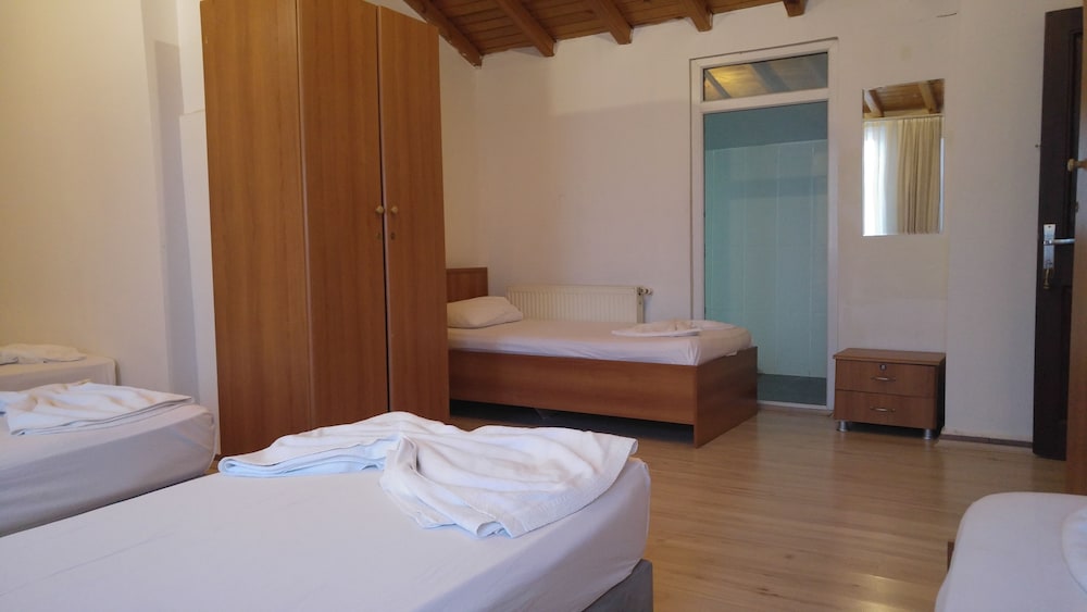 Grand Ece Otel 18/34
