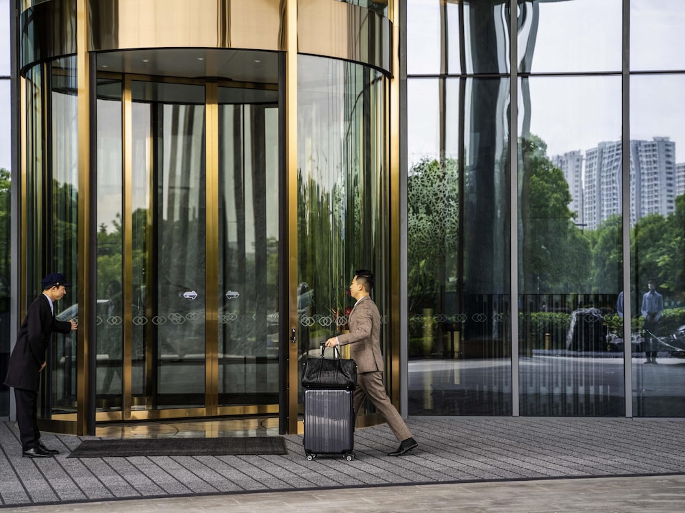 Sofitel Hangzhou Yingguan Hotel 47/76
