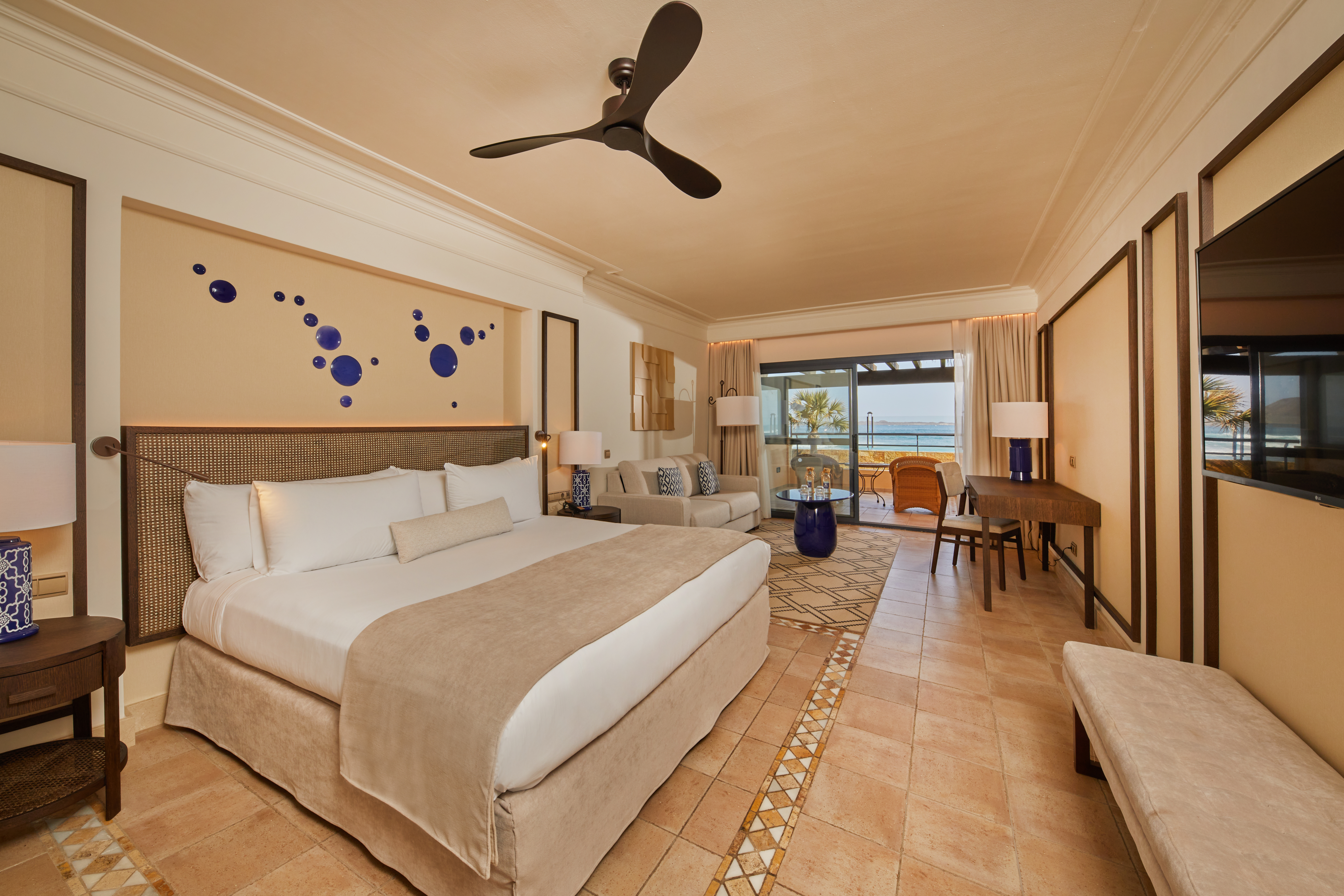 Junior Suite, Deluxe, Ocean Front