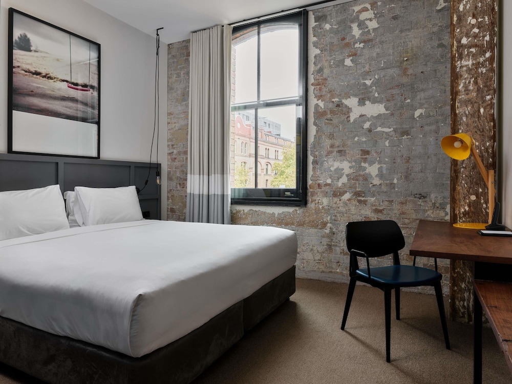 Hotel Woolstore 1888, Sydney - Handwritten Collection 18/48