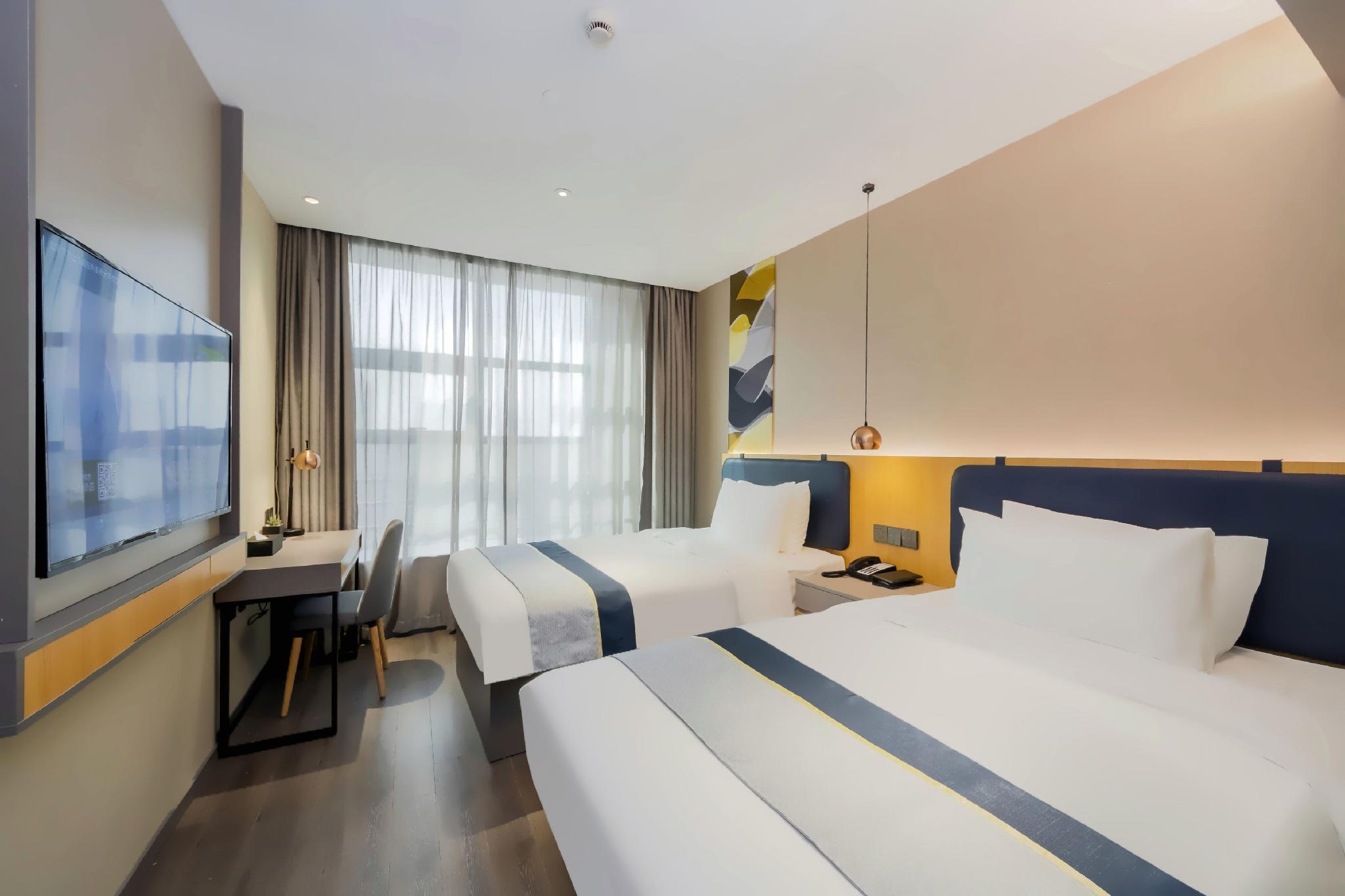 Home Inn Selected Hotel (Shanghai Pudong Lujiazui Oriental Pearl Store) 16/38