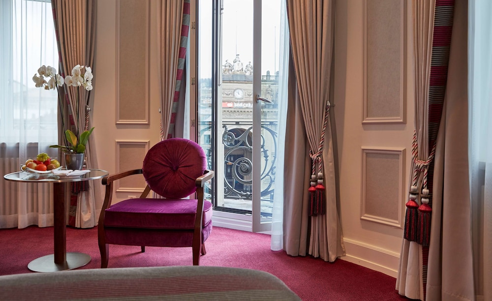 Hotel Schweizerhof Zurich 37/53