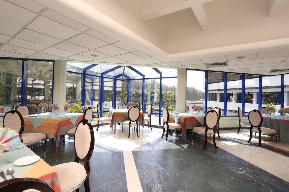 SEAGULL HOTEL 30/44