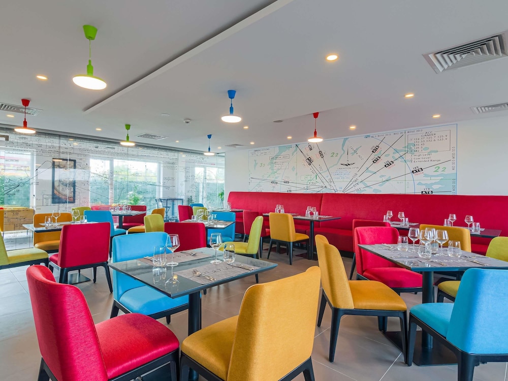 ibis Styles Bucharest Airport 41/54