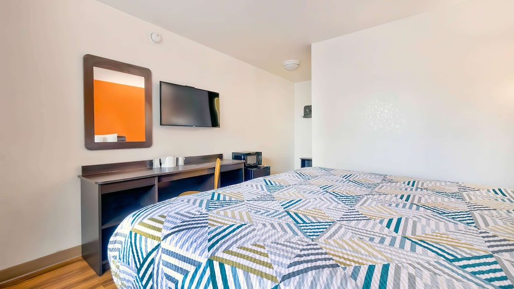 Motel6 Gallup, NM 34/42