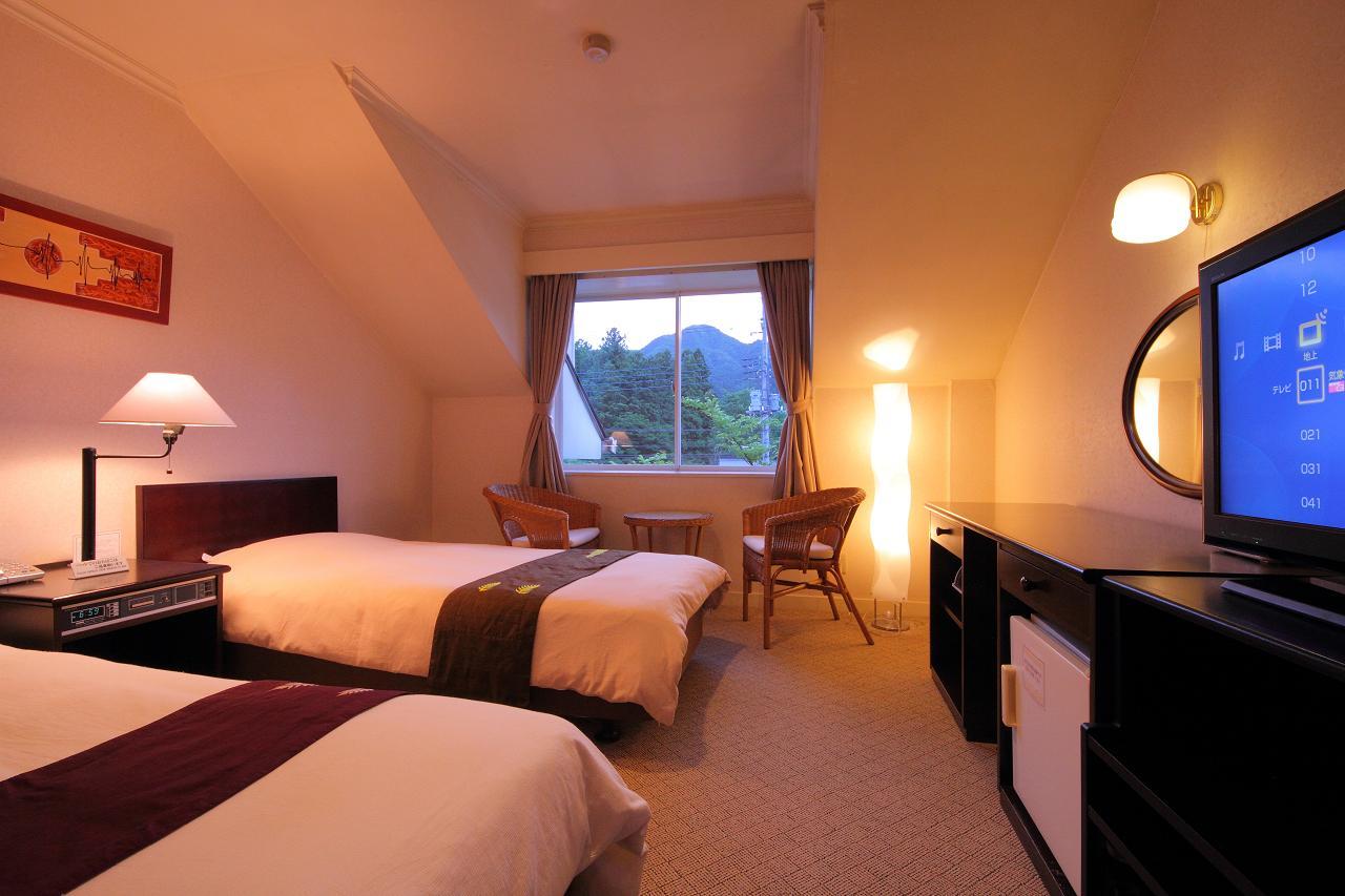STANDARD, TWIN BEDS