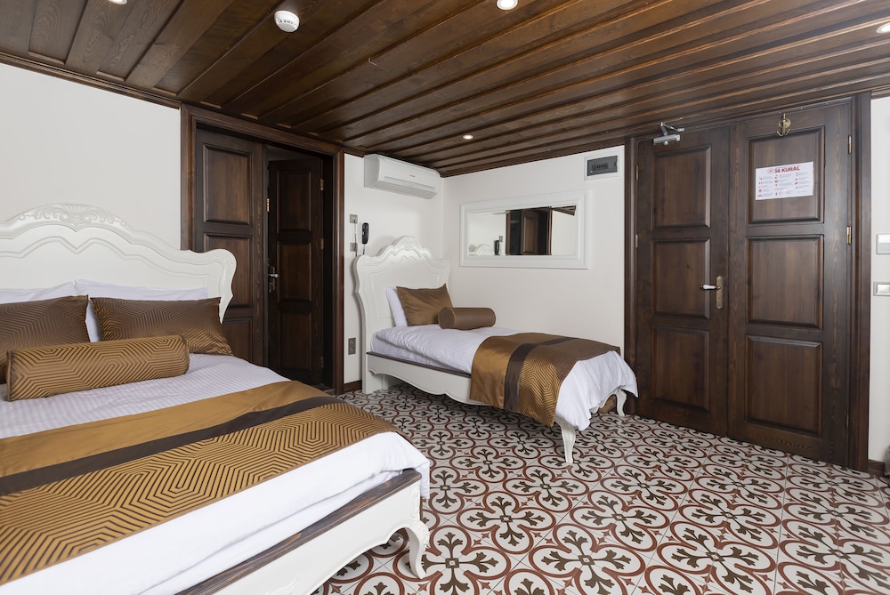 Marina Foca Hotel 18/50