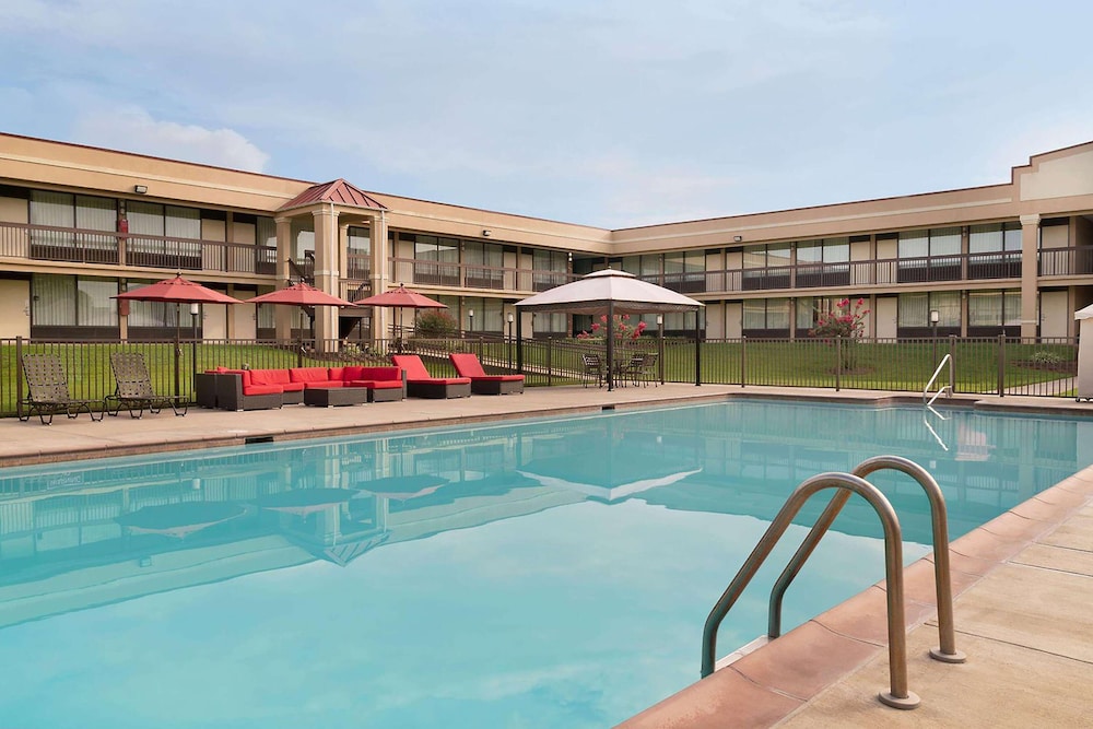 Days Inn by Wyndham Culpeper 8/16
