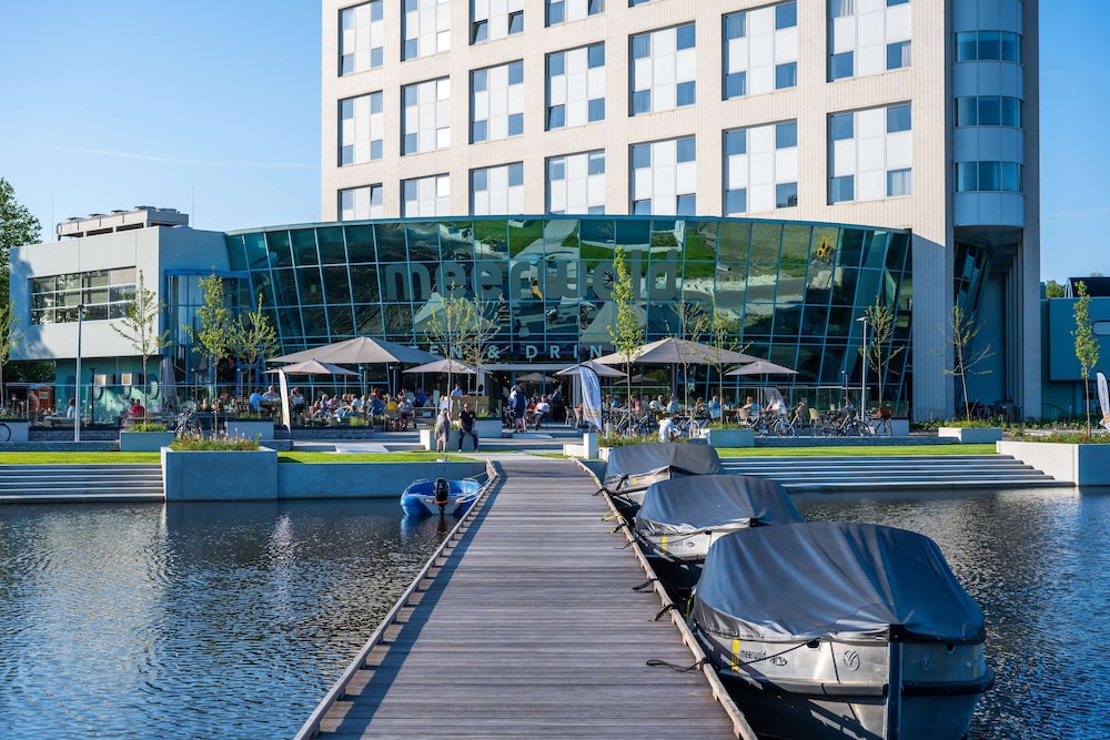 Flonk Hotel Groningen Zuid, Bw Signature Collection 1/49