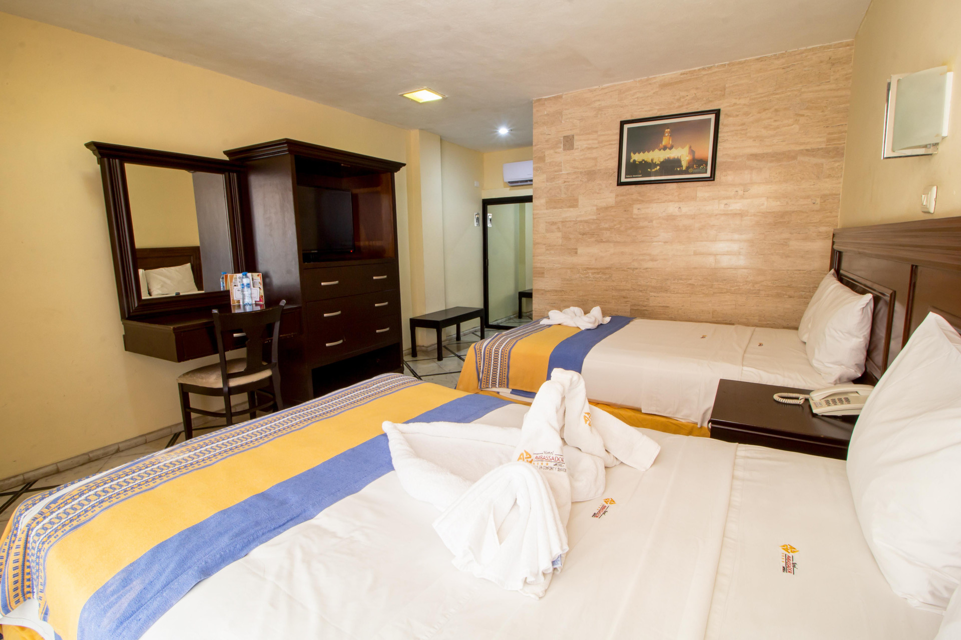 Standard, Double Bed, Hotel Ambassador Merida 5/7