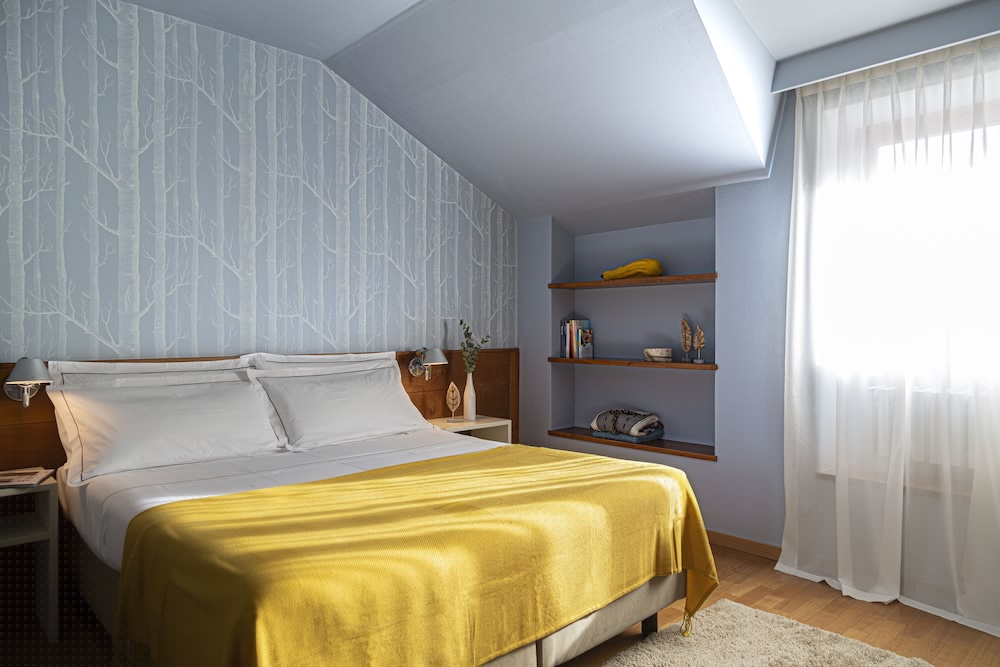 Hotel Tremoggia 8/69